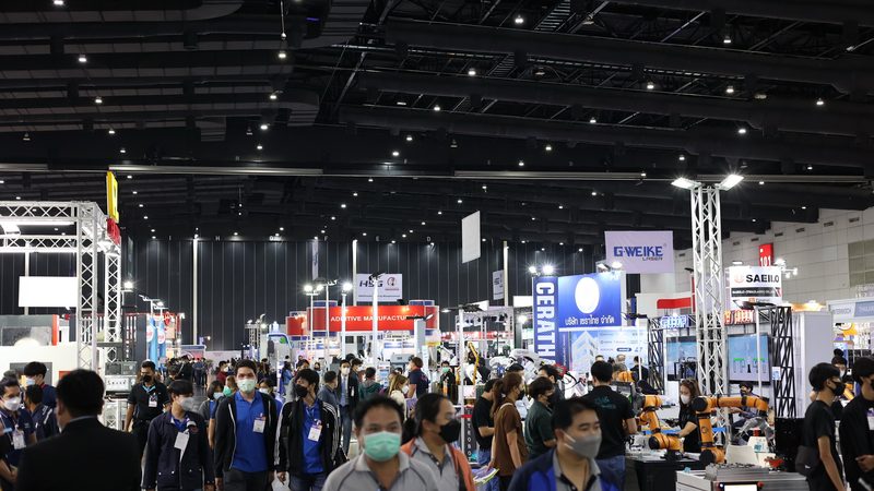 变频器模拟量输出板：揭秘其核心功能与应用场景